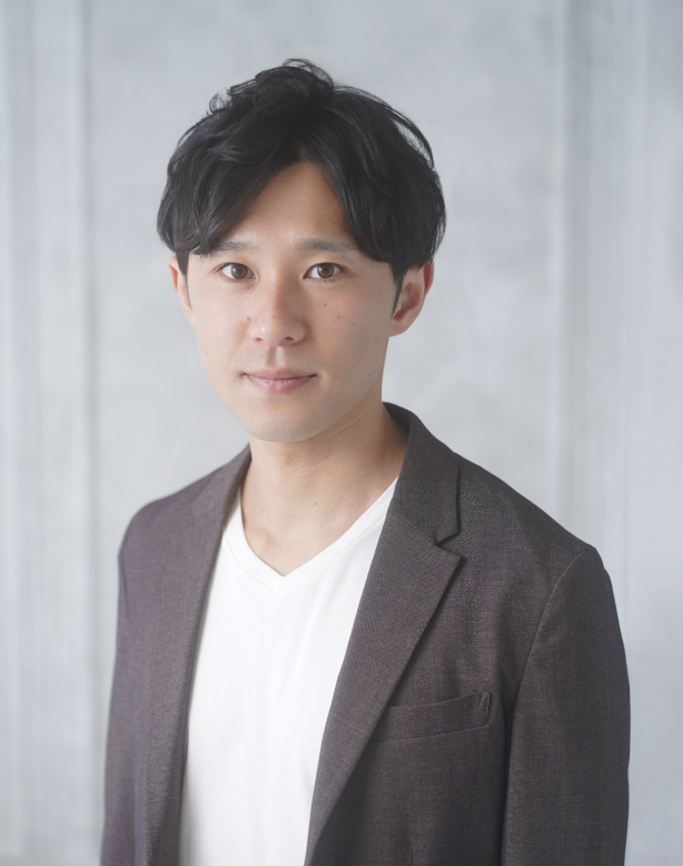 籠谷　文也